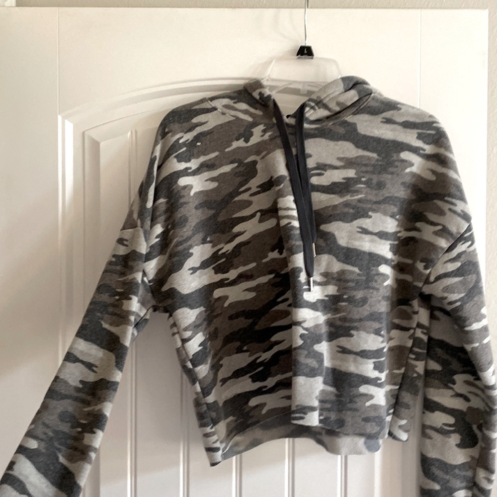 Camo sweater crop top